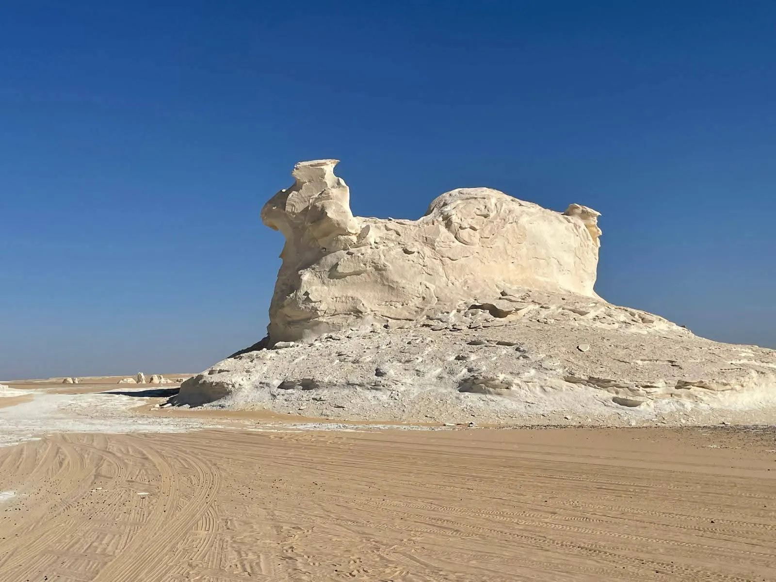 🏜️ White Desert Safari Adventure White Desert Safiri Adventure /IMG-20260516-WA0052.jpg